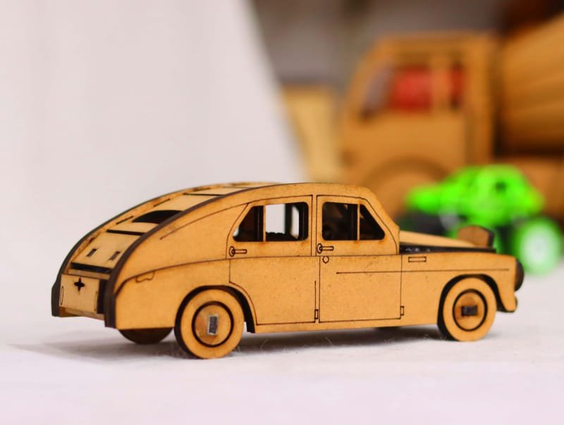 Laser Cut Vintage Wooden Car Toy 3D Puzzle