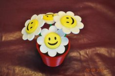 Smiley Face Flowers And Flower Pot 3D Printer Model